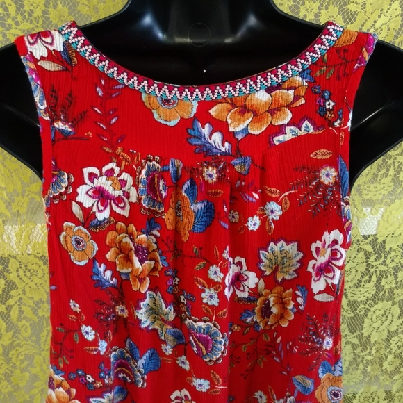 Paisley Floral Ruffle Bottom Peplum High-Low Tank Top - Picture 6 of 6